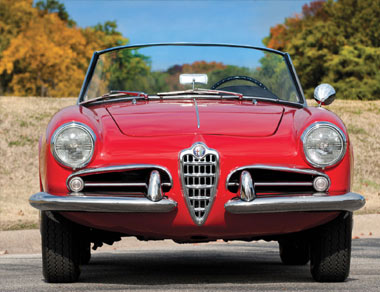 Alfa Romeo Giulietta Spider for rent, find out more
