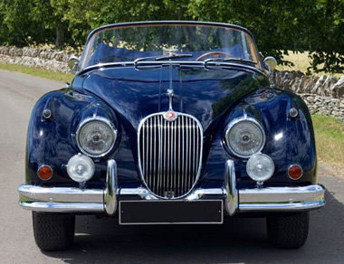 Jaguar XK 150 OTS a noleggio a Milano, Como e Firenze