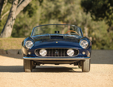 Ferrari 250 GT California SWB Spider a noleggio a Milano, Como e Firenze