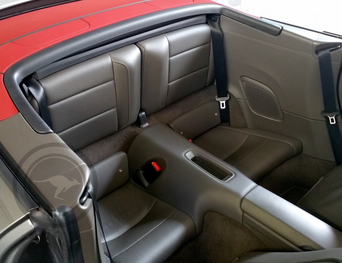 911 4 seats outlet