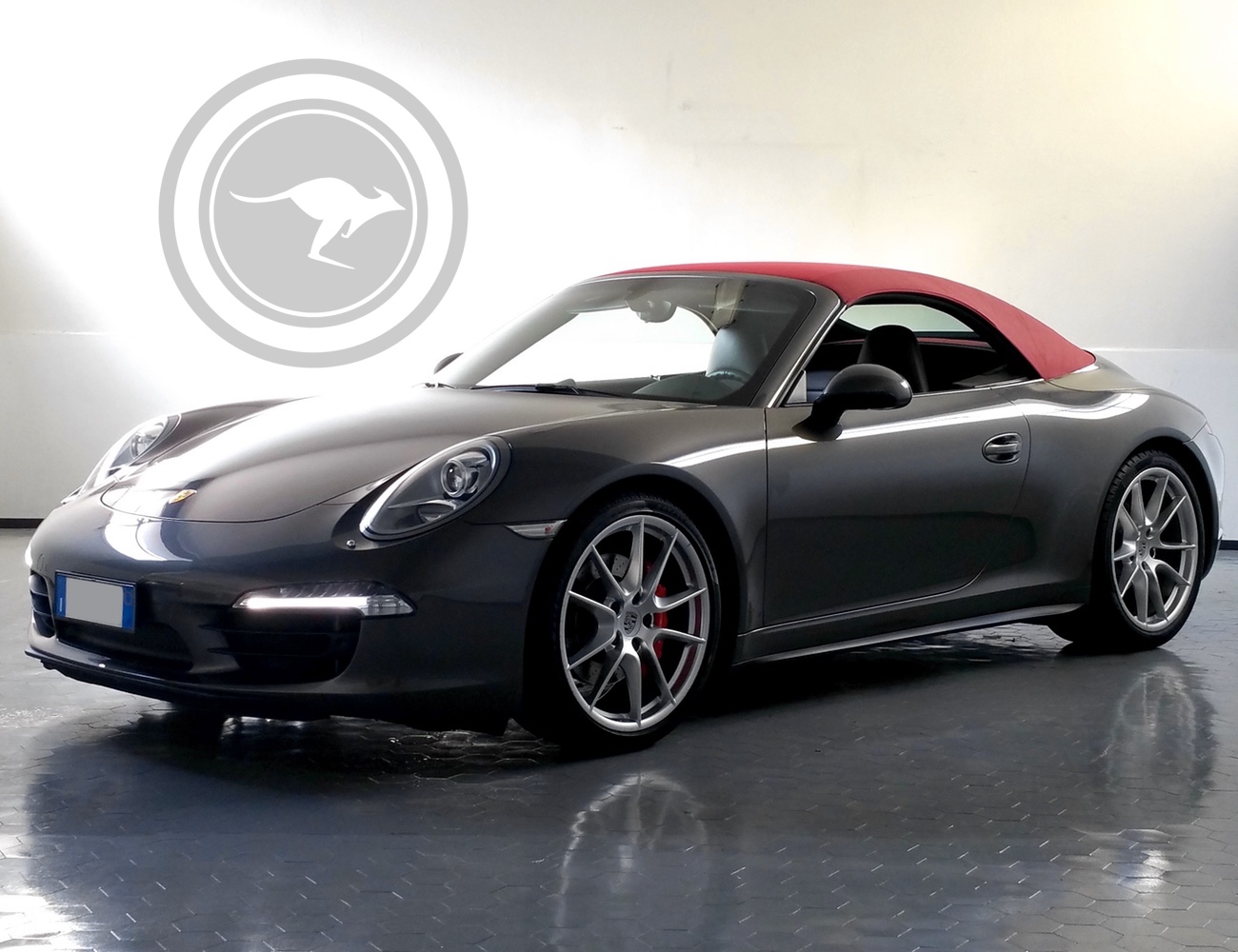 Rent a Porsche 911 Carrera 991 4S Cabrio in Milan, Florence, Zurich, Como