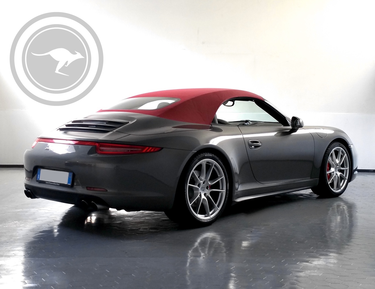 Rent a Porsche 911 Carrera 991 4S Cabrio in Milan, Florence, Zurich, Como