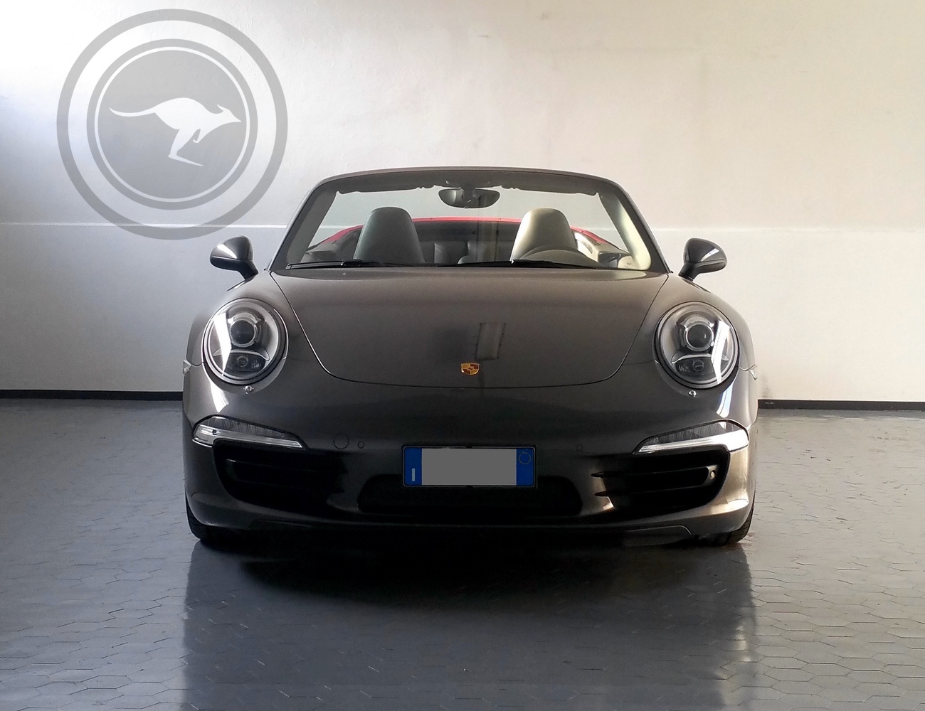 Rent a Porsche 911 Carrera 991 4S Cabrio in Milan, Florence, Zurich, Como