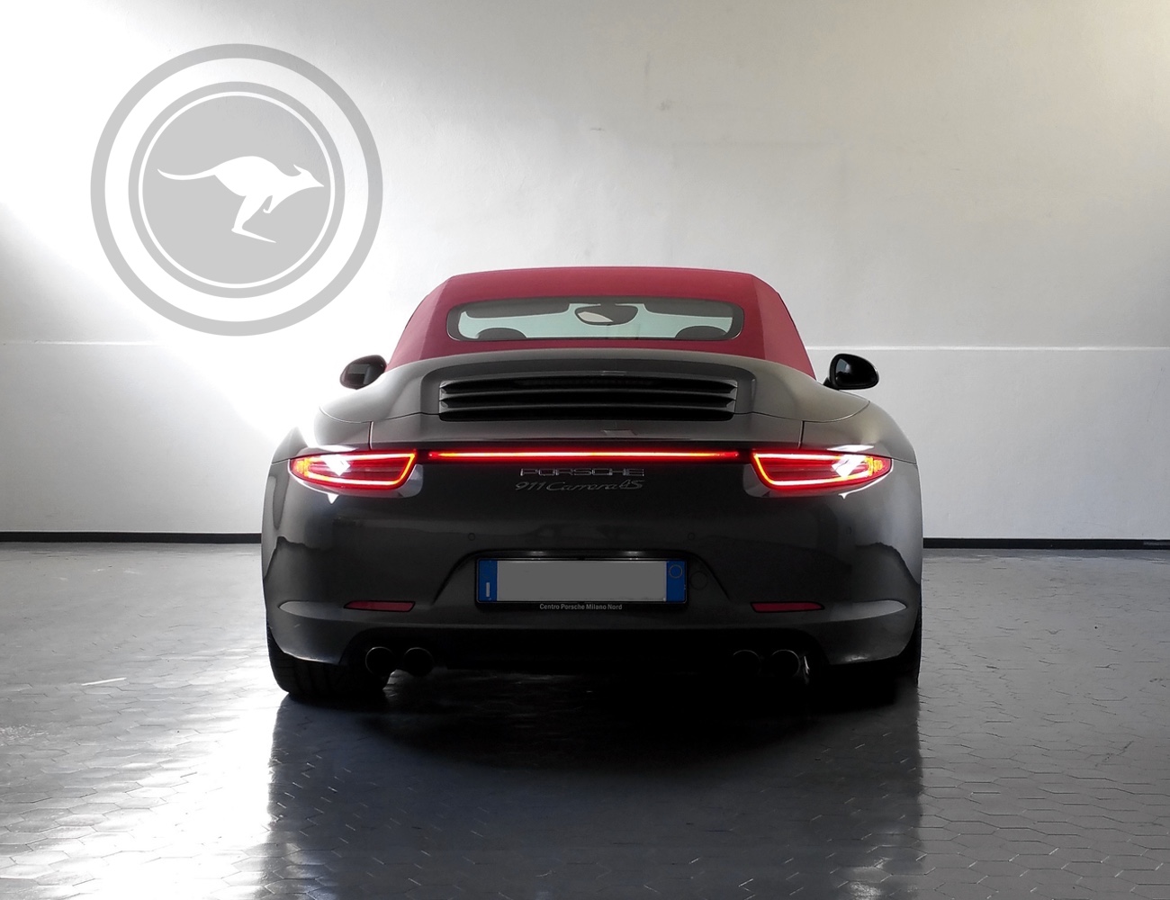 Rent a Porsche 911 Carrera 991 4S Cabrio in Milan, Florence, Zurich, Como