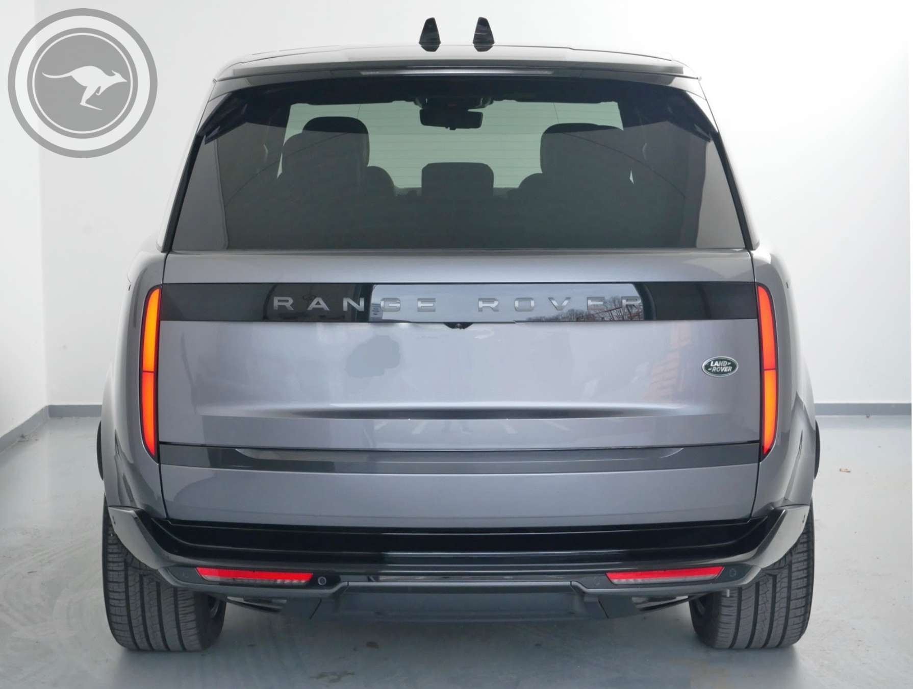 Rent a Land Rover Range Rover Vogue 2025 in Milan, Florence, Zurich, Como