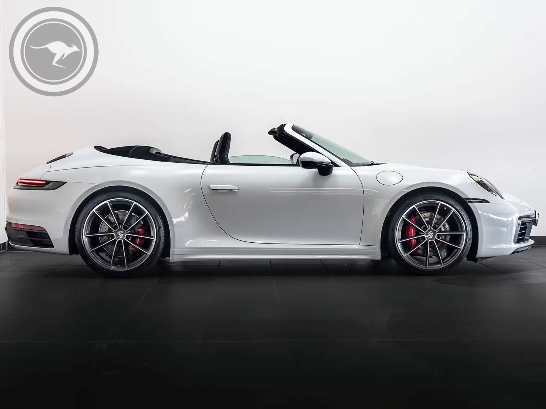 Rent a Porsche 911 Carrera 992 4S Convertible  in Milan, Florence, Zurich, Como