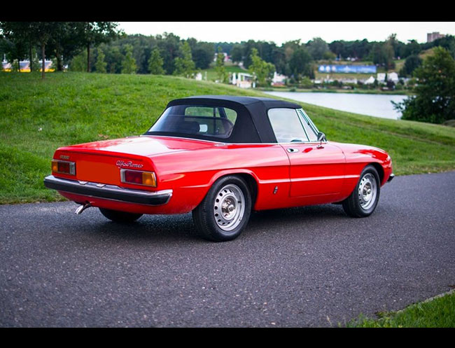 Rent a Alfa Romeo Duetto Spider in Milan, Florence, Zurich, Como