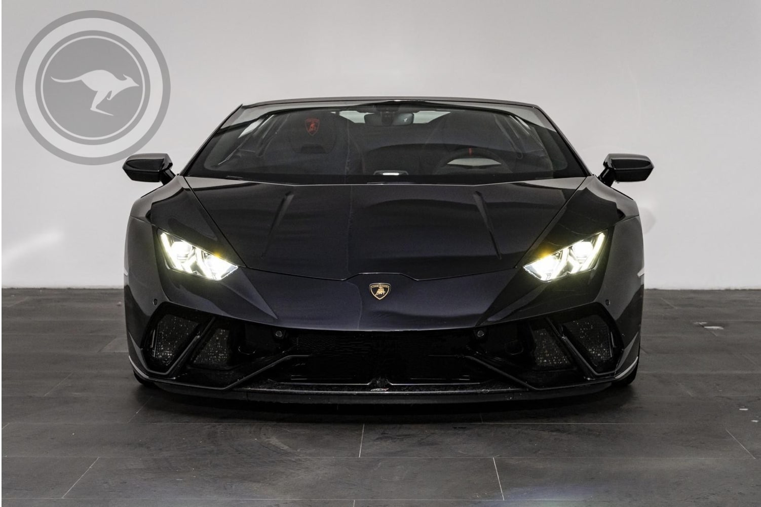 Rent a Lamborghini Hurac&aacute;n Performante Spyder Carbon in Milan, Florence, Zurich, Como