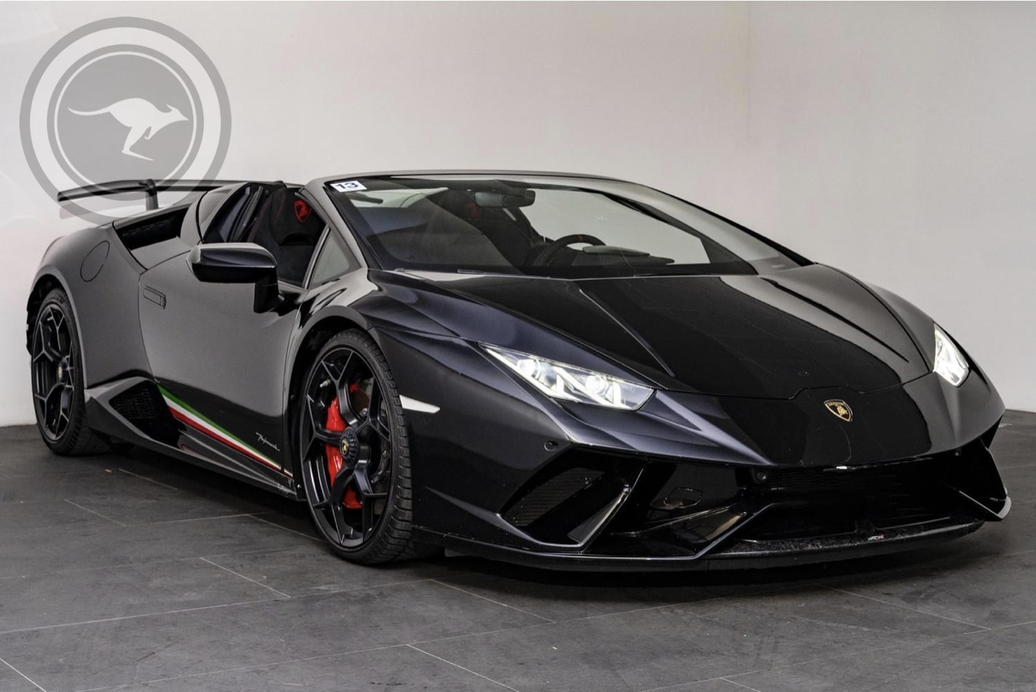Rent a Lamborghini Hurac&aacute;n Performante Spyder Carbon in Milan, Florence, Zurich, Como