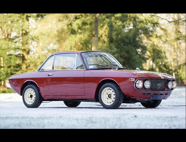 Rent a Lancia Fulvia 1.3 S Rallye in Milan, Florence, Zurich, Como