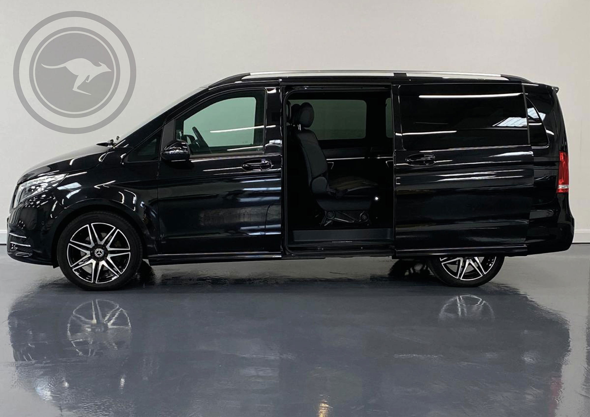 Rent a Mercedes-Benz Van V Class Luxury 8 Seater in Milan, Florence, Zurich, Como