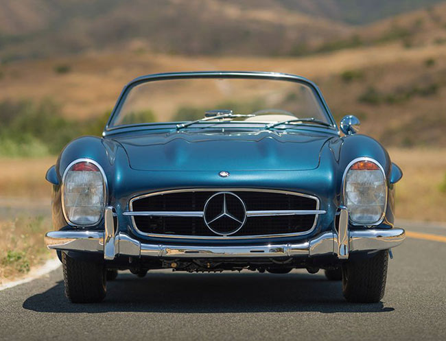 Rent a Mercedes-Benz 300 SL Roadster in Milan, Florence, Zurich, Como