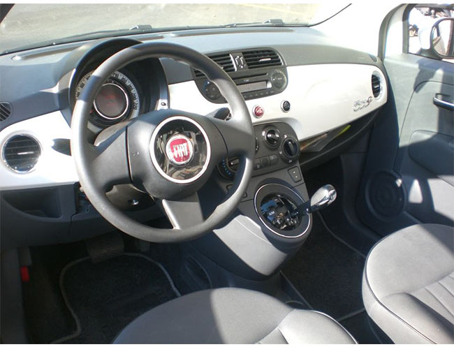 Rent a Fiat 500 500C Cabrio Automatic in Milan, Florence, Zurich, Como