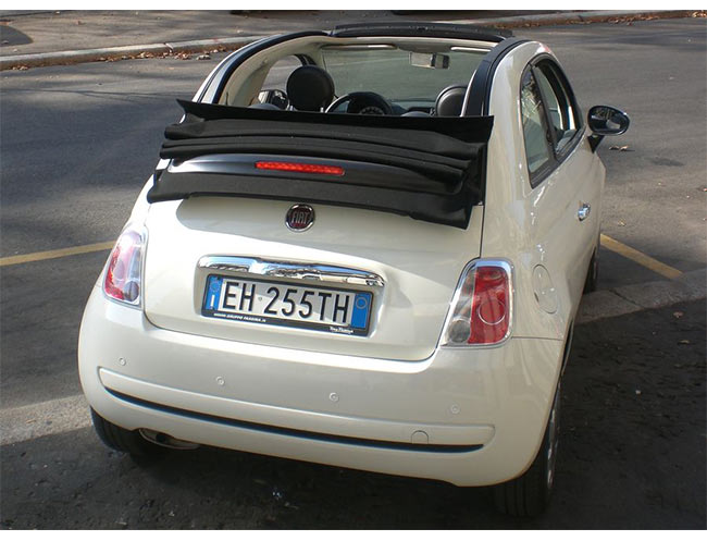 Rent a Fiat 500 500C Cabrio Automatic in Milan, Florence, Zurich, Como