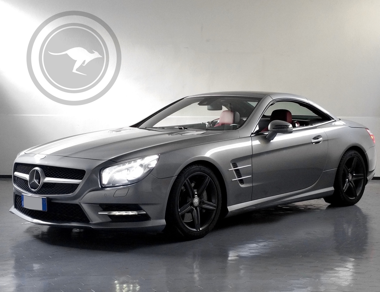 Rent a Mercedes-Benz SL AMG Edition Cabrio in Milan, Florence, Zurich, Como