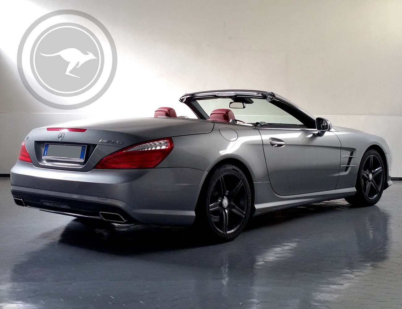 Rent a Mercedes-Benz SL AMG Edition Cabrio in Milan, Florence, Zurich, Como