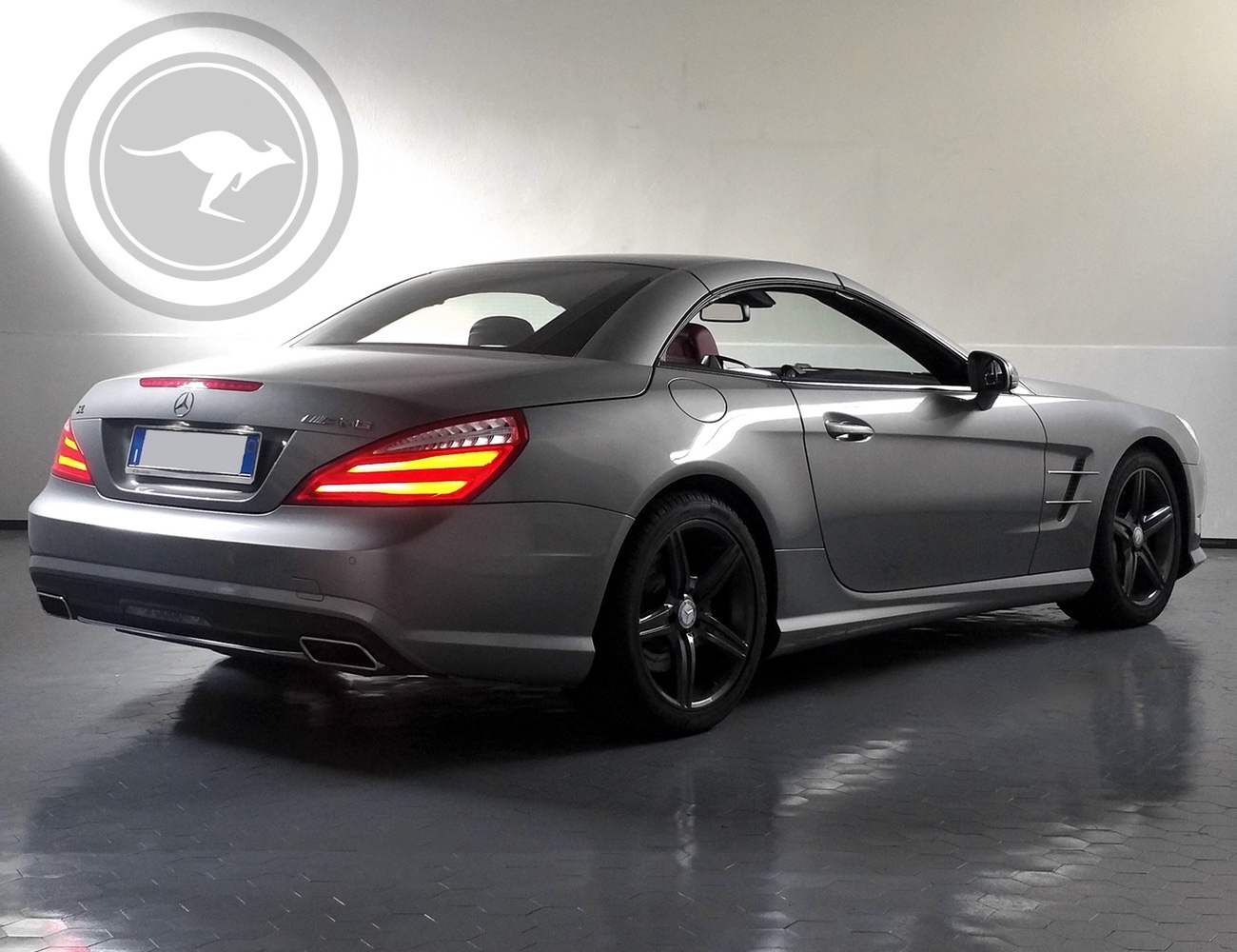 Rent a Mercedes-Benz SL AMG Edition Cabrio in Milan, Florence, Zurich, Como