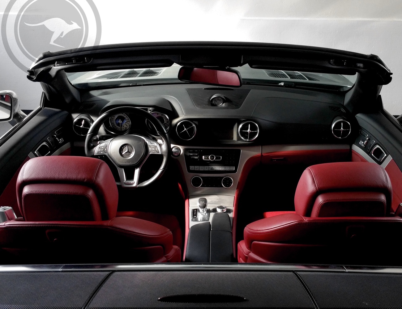 Rent a Mercedes-Benz SL AMG Edition Cabrio in Milan, Florence, Zurich, Como