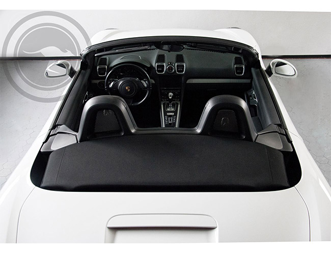 Rent a Porsche Boxster Sport 981 Cabrio in Milan, Florence, Zurich, Como