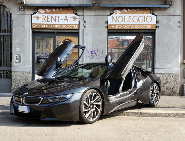 Rent a BMW i8 Hybrid in Milan, Florence, Zurich, Como
