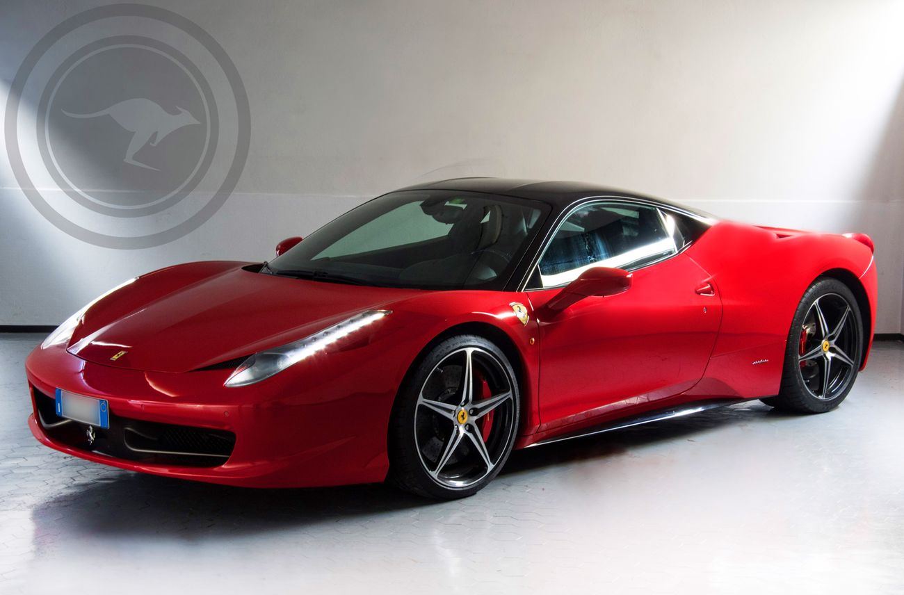Modregning Underskrift Indbildsk Rent Ferrari 458 Italia (Red & Black) in Italy or French Riviera - Joey Rent