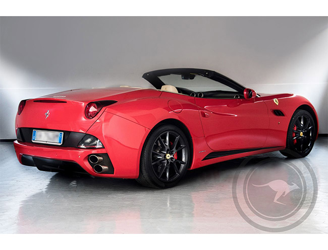Rent a Ferrari California DCT Cabrio in Milan, Florence, Zurich, Como