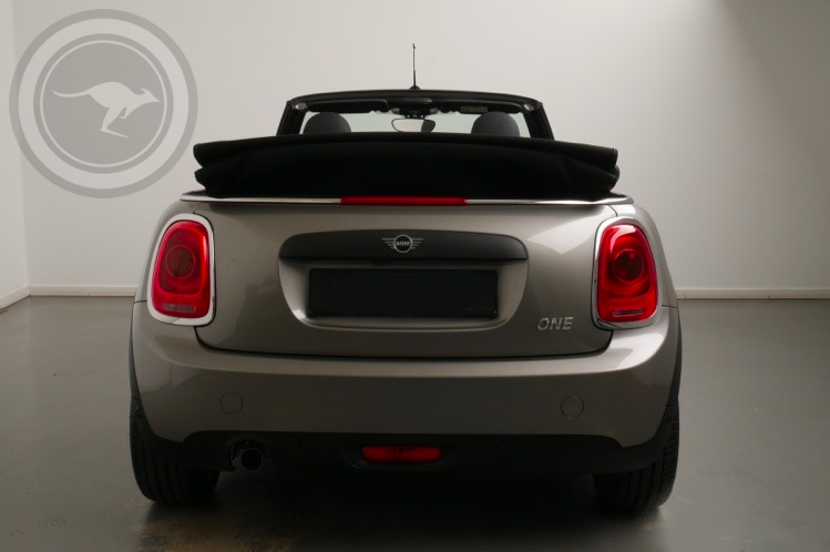 Rent a Mini Cooper Cabrio in Milan, Florence, Zurich, Como