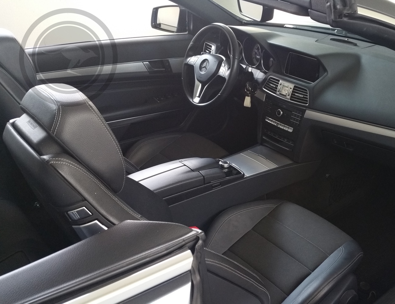 Rent a Mercedes-Benz E Class Cabrio Sportline in Milan, Florence, Zurich, Como