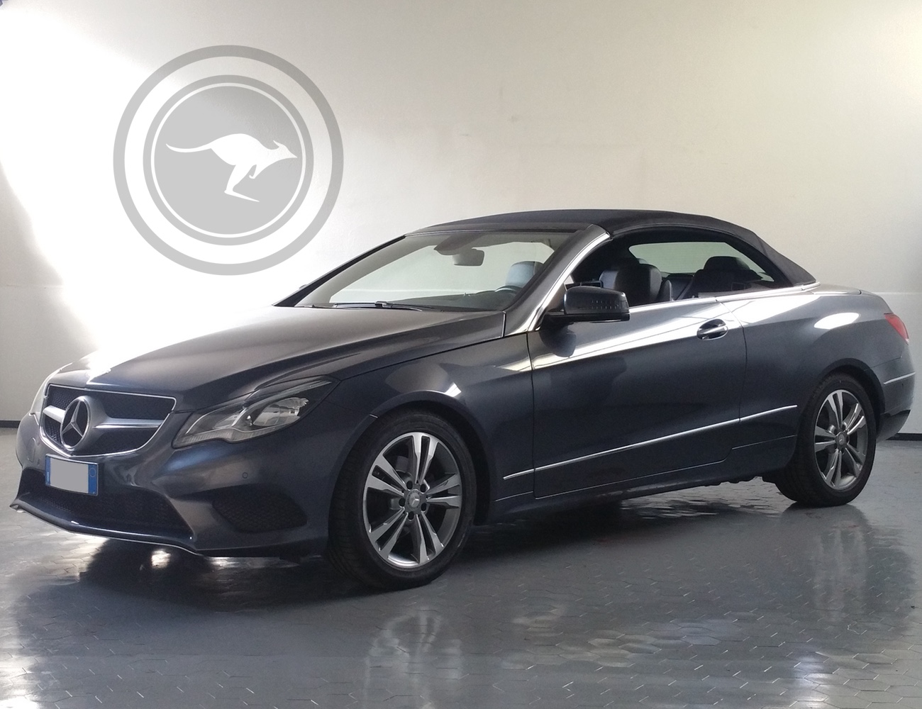Rent a Mercedes-Benz E Class Cabrio Sportline in Milan, Florence, Zurich, Como