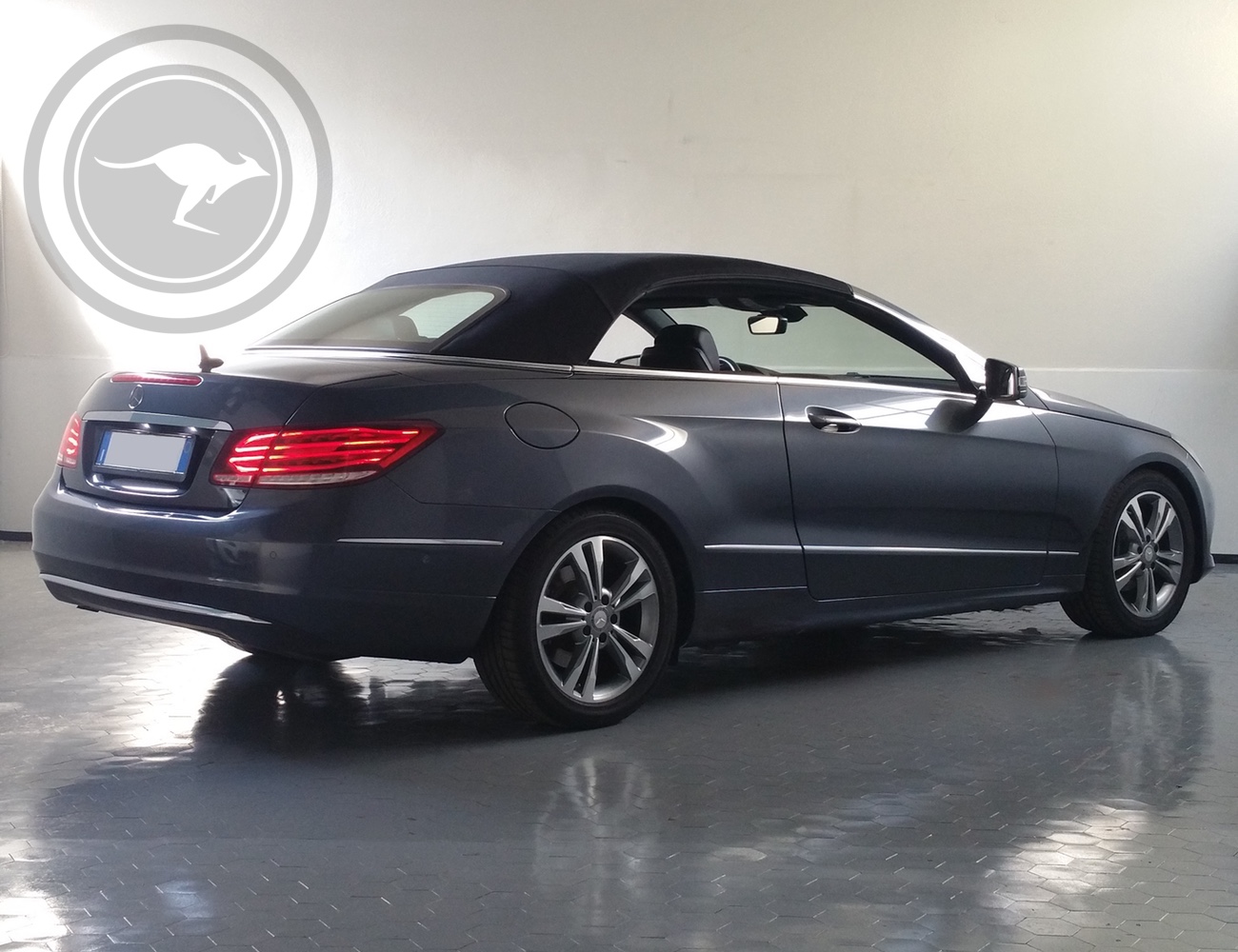 Rent a Mercedes-Benz E Class Cabrio Sportline in Milan, Florence, Zurich, Como