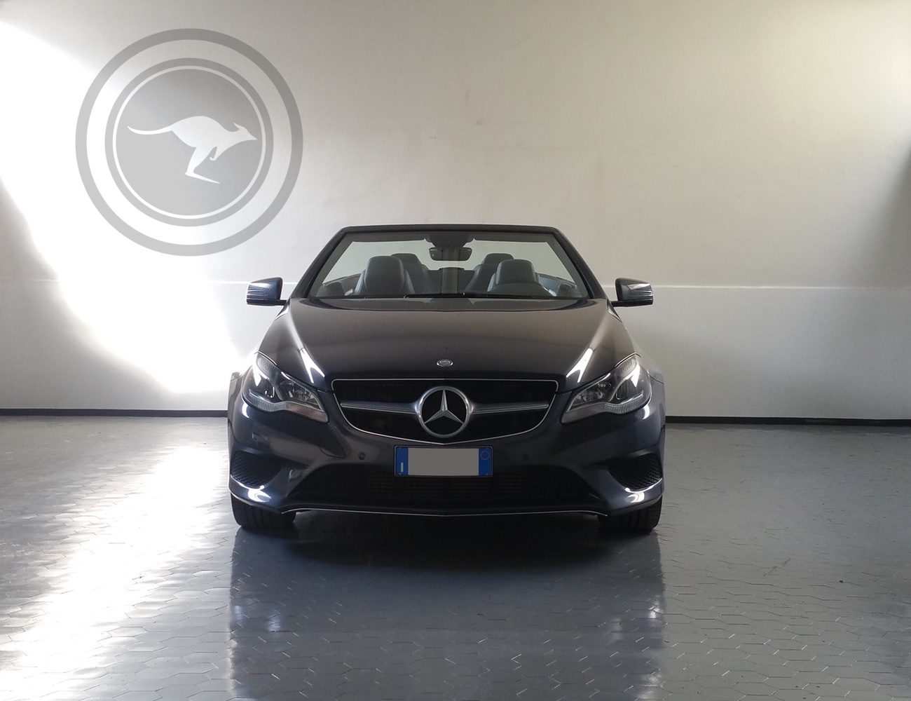 Rent a Mercedes-Benz E Class Cabrio Sportline in Milan, Florence, Zurich, Como