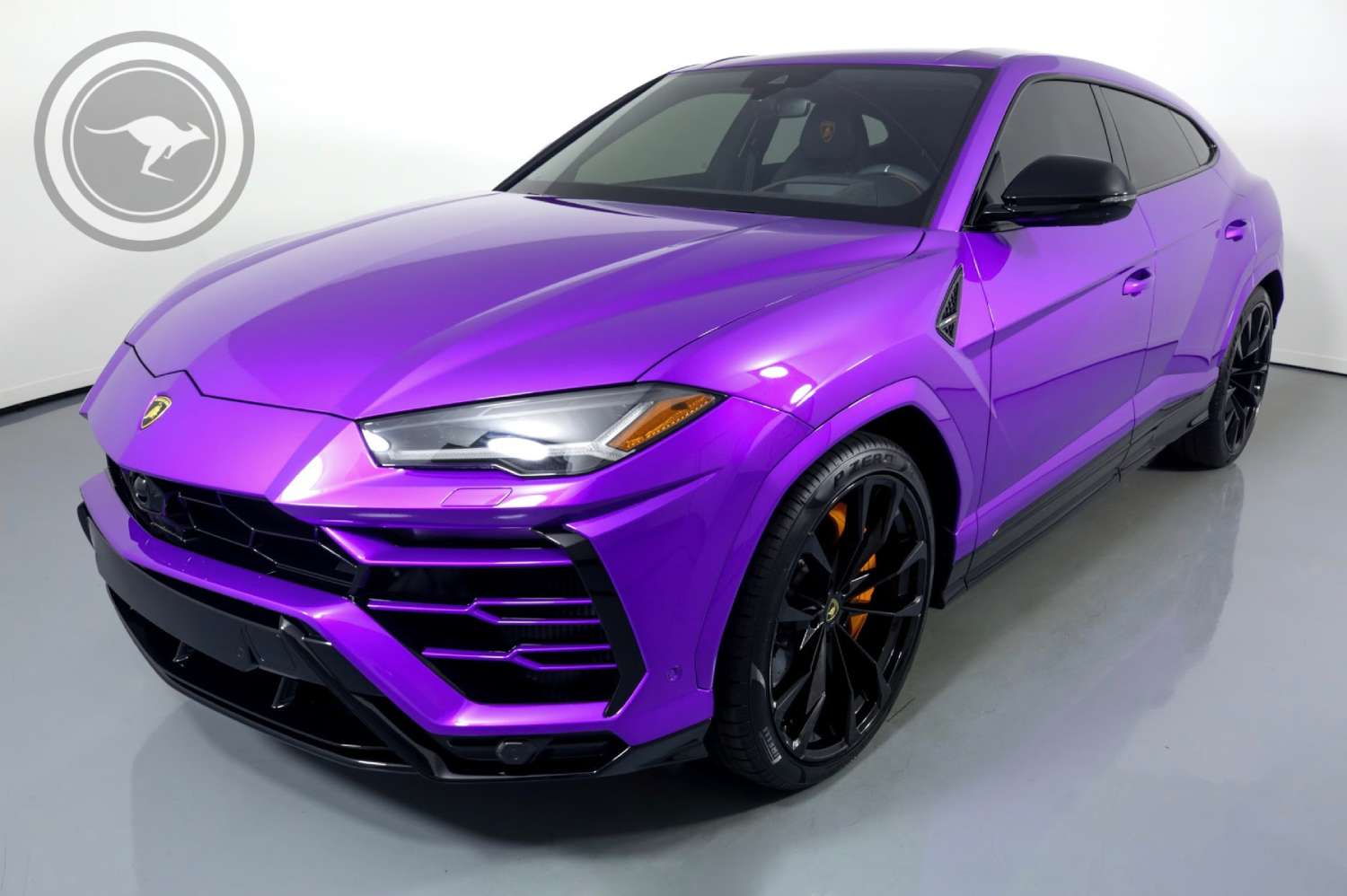 Rent a Lamborghini Urus in Milan, Florence, Zurich, Como