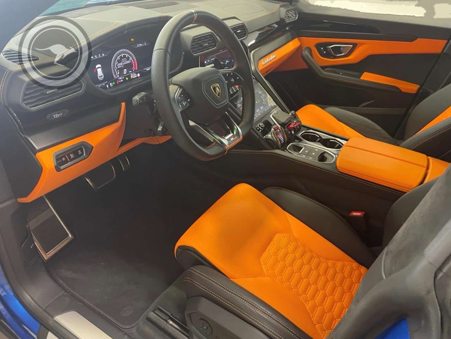 Rent a Lamborghini Urus in Milan, Florence, Zurich, Como