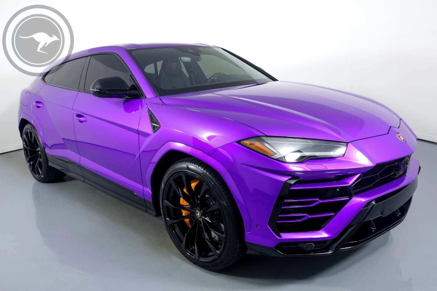 Rent a Lamborghini Urus in Milan, Florence, Zurich, Como