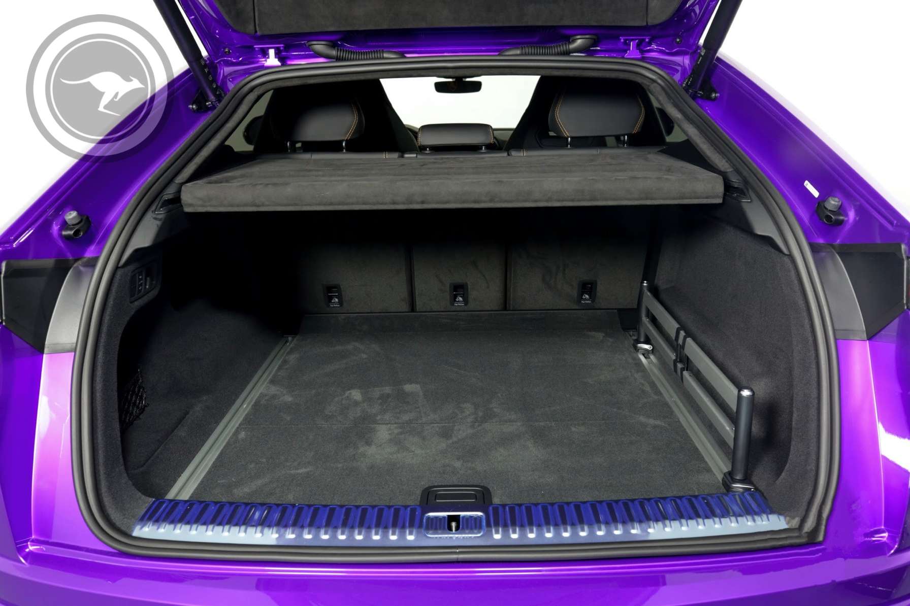 Rent a Lamborghini Urus in Milan, Florence, Zurich, Como