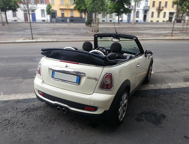 Rent a Mini Cooper S Cabrio in Milan, Florence, Zurich, Como