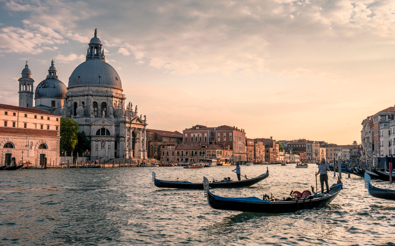 Rent a Ferrari or SuVs in Venice